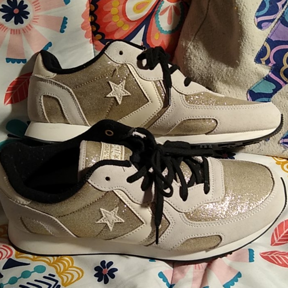 SUPER FLY CONVERSE